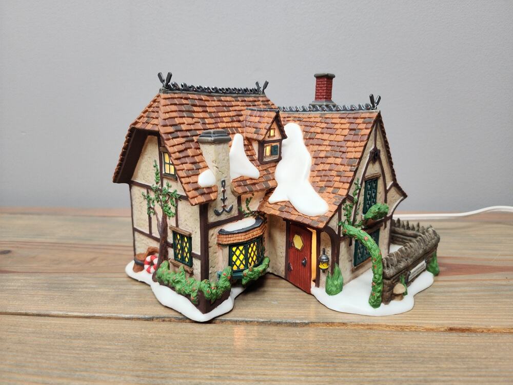 Dept 56 Dickens' Village Abington Lock Keeper's Residence 56.58474 Retired